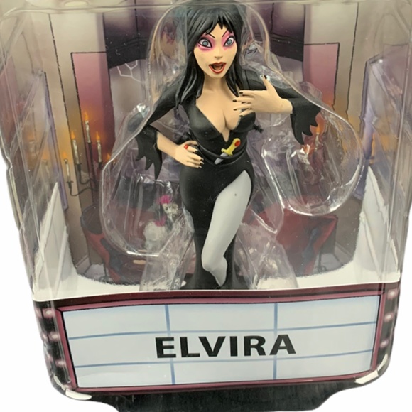 Elvira Toon Terrors Figure Halloween - Picture 7 of 7